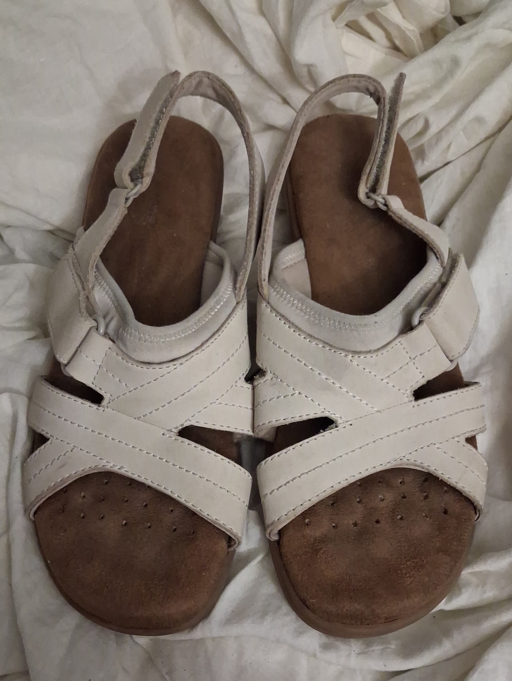 Walking Cradles White Leather Slingback Sandals